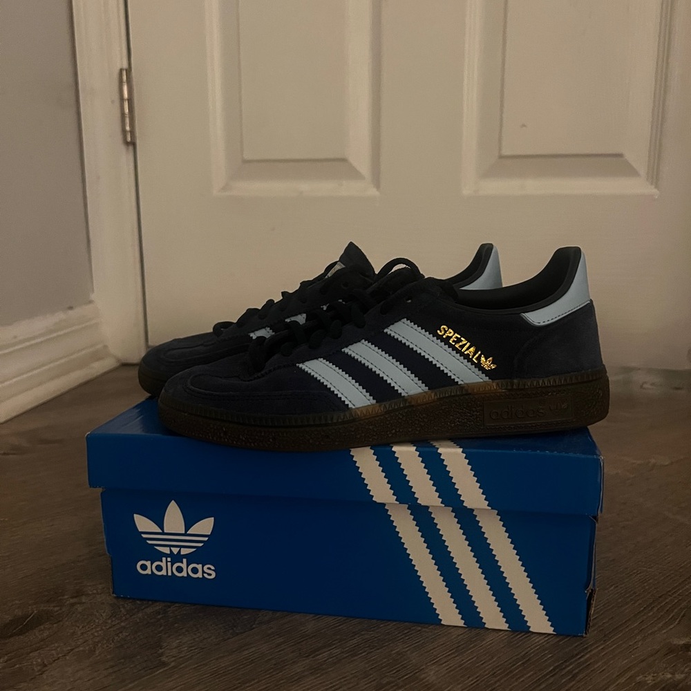 Adidas Spezials